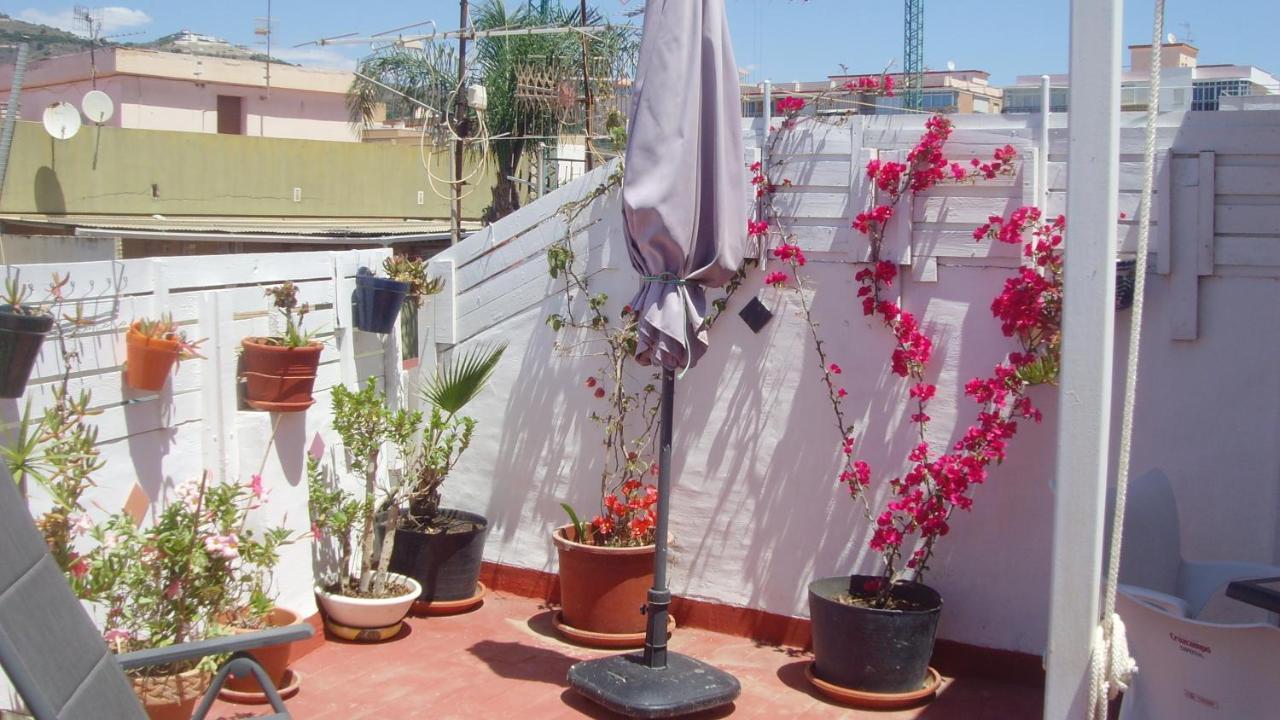 Centrico Atico Apt 100M2 Patio 阿尔姆尼卡 外观 照片